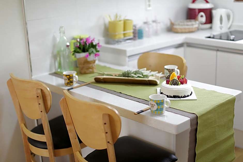 Meta Pension, DamYang