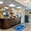 Downtown Hollywood Gardens Inn & Suites