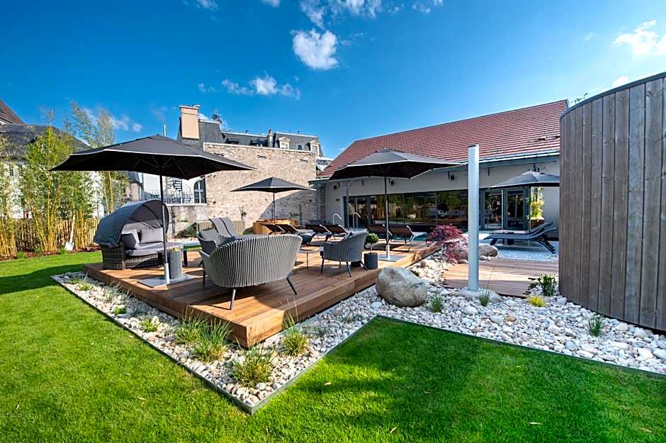 Best Western Premier Le Chapitre Hotel & Spa