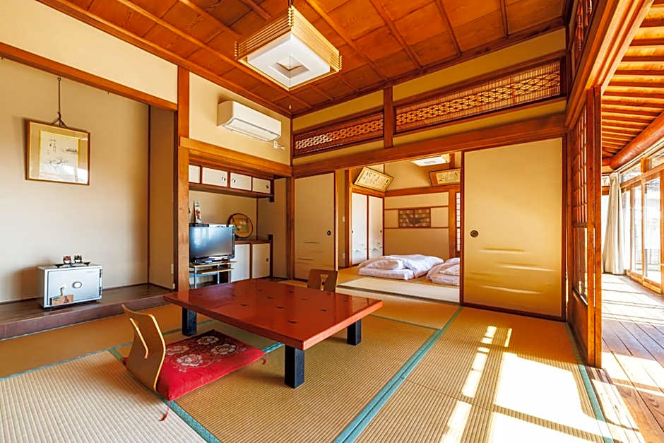 Shukubo Komadori-Sanso