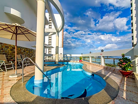 Asia Paradise Hotel Nha Trang