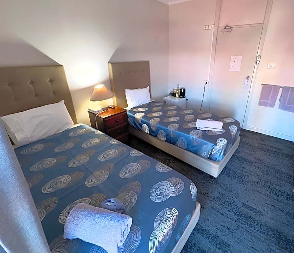 Tailem Bend Riverside Hotel