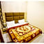 Goroomgo Shree Krishna Hotels Amritsar