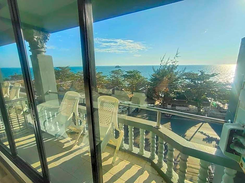 Pimpimarn Beach Hotel