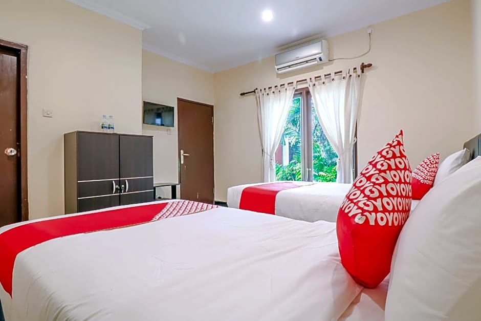 Super OYO 1654 Maha Bharata Kuta Inn