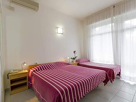 Triple Room with Balcony