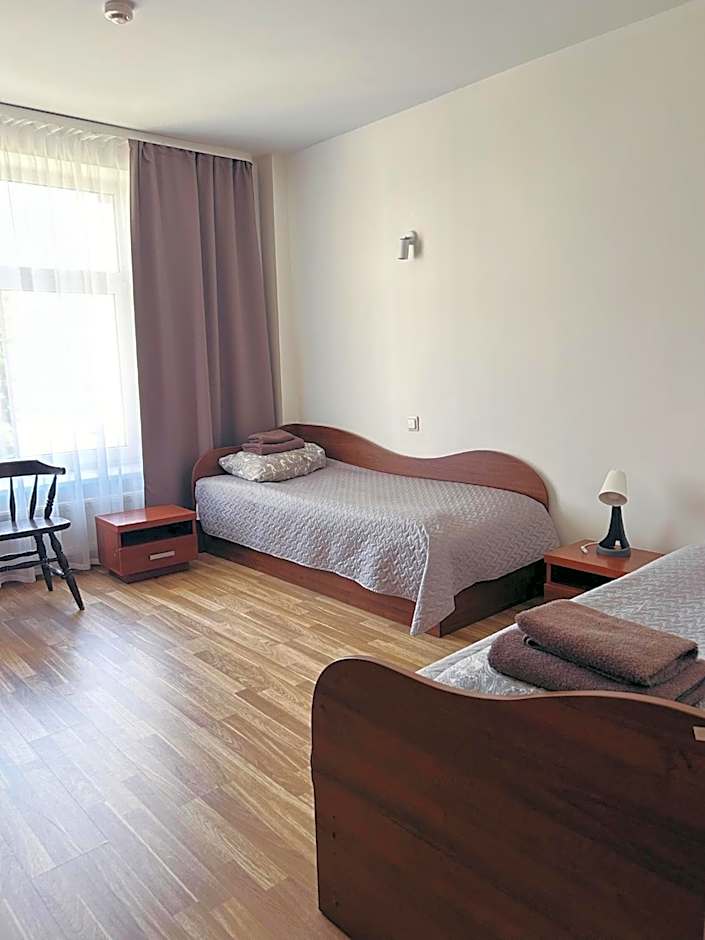 KAUNO JACHTKLUBAS Baltosios Burės