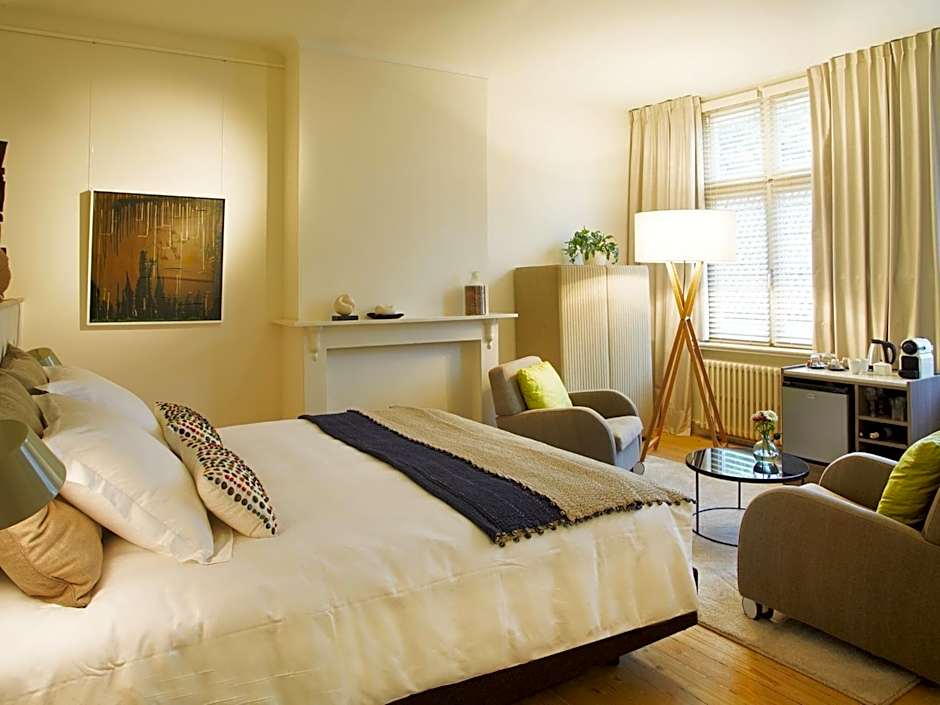 B&B Alphabet - Luxury Guesthouse and Art Gallery