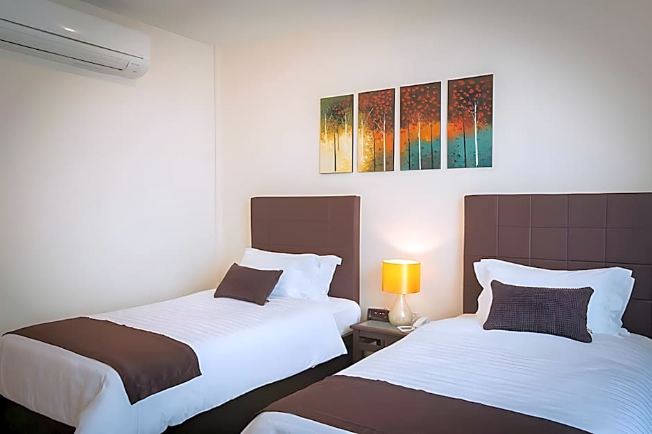 Center Point Boutique Hotel