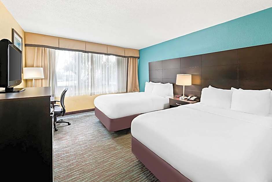 Quality Inn Dayton Airport