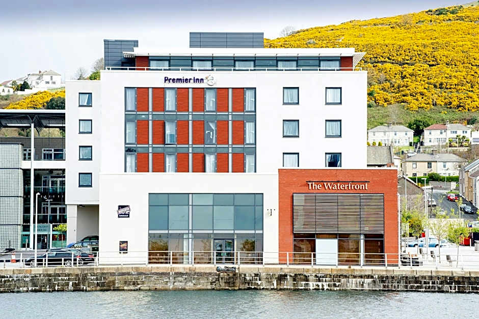 Premier Inn Swansea Waterfront
