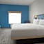 Holiday Inn Express Hotel & Suites DFW West - Hurst By IHG