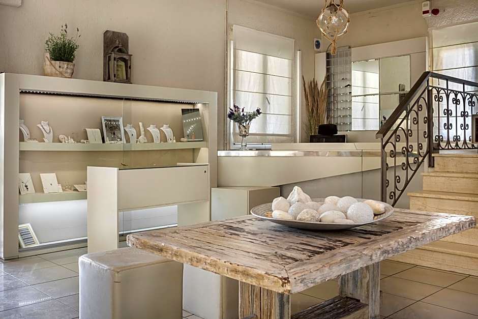 Captain's House Hotel