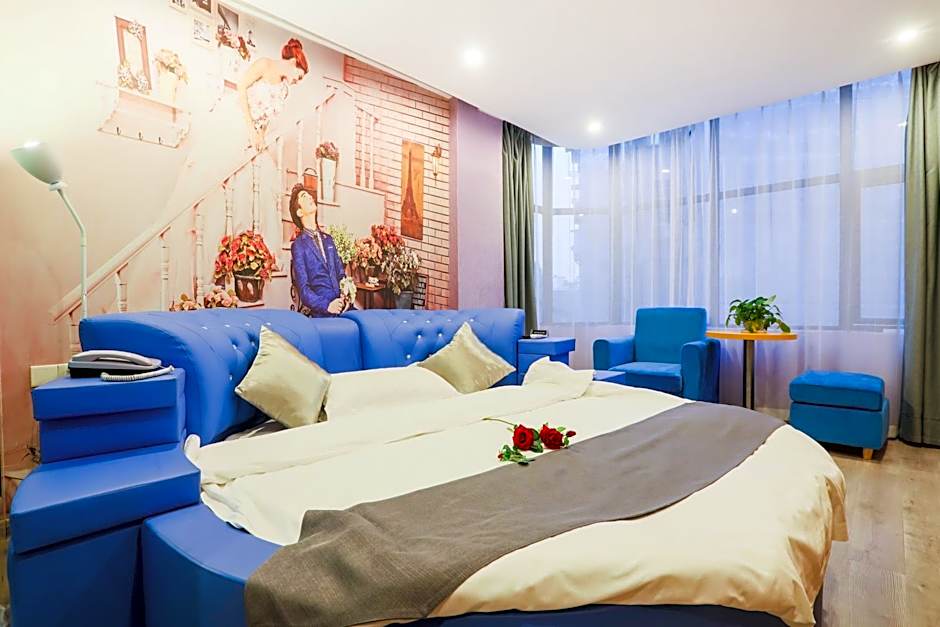 Shell Ganzhou Central Theme Hotel