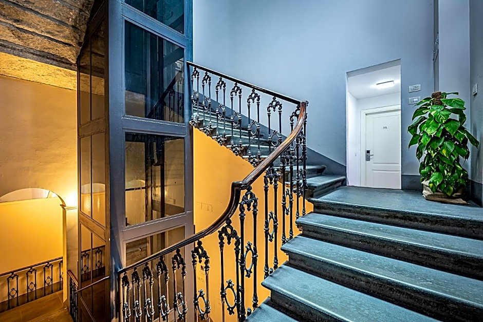 Martelli 6 Suite & Apartments