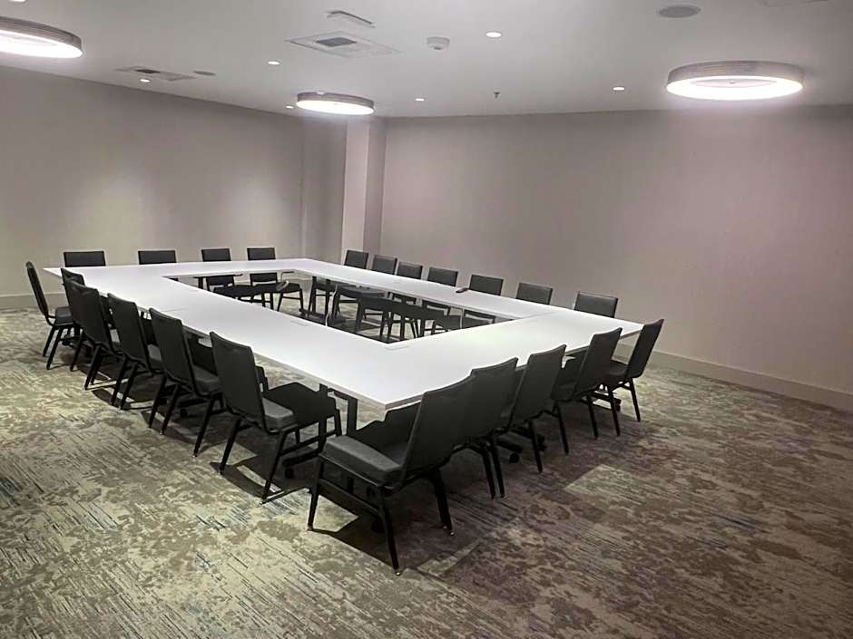 Hilton Garden Inn Los Angeles Airport