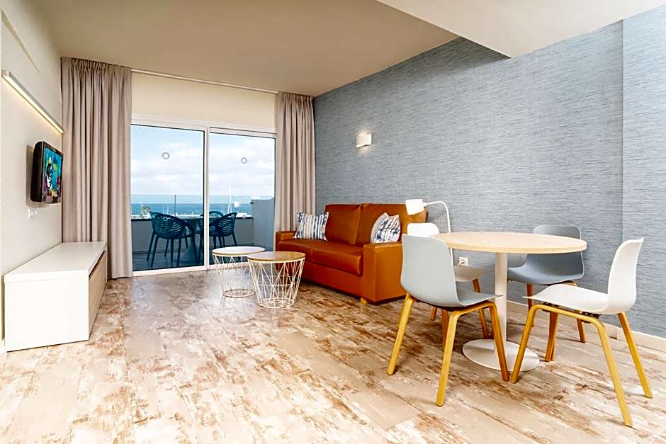 HOVIMA La Pinta Beachfront Family Hotel