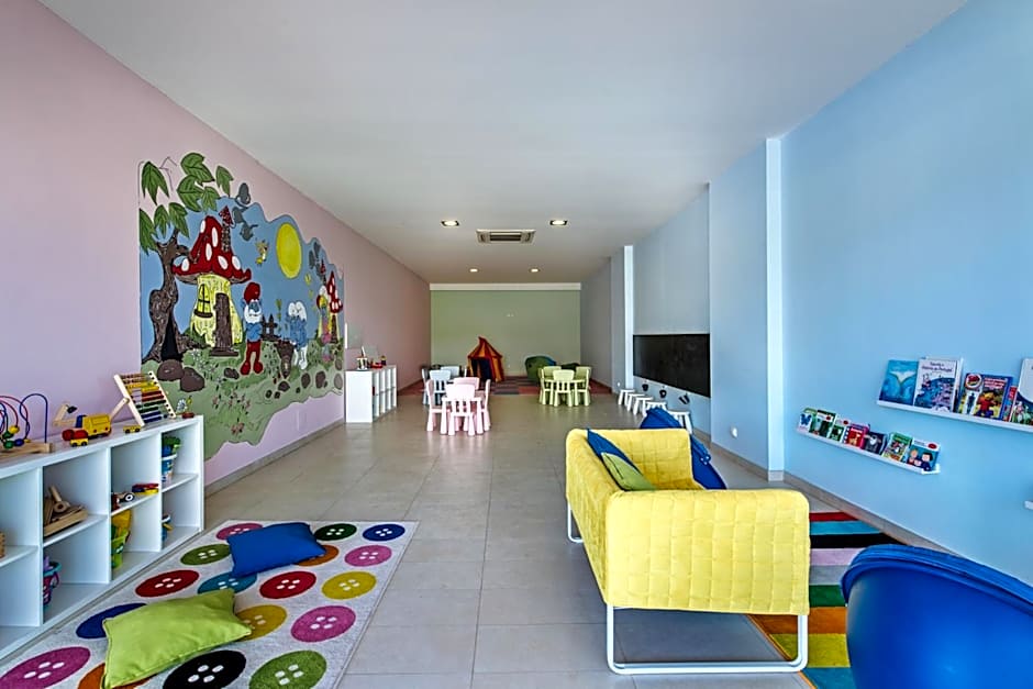 Areias Village Beach Suite Hotel