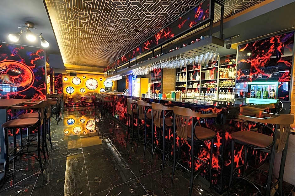 Duqqan Deluxe Hotel