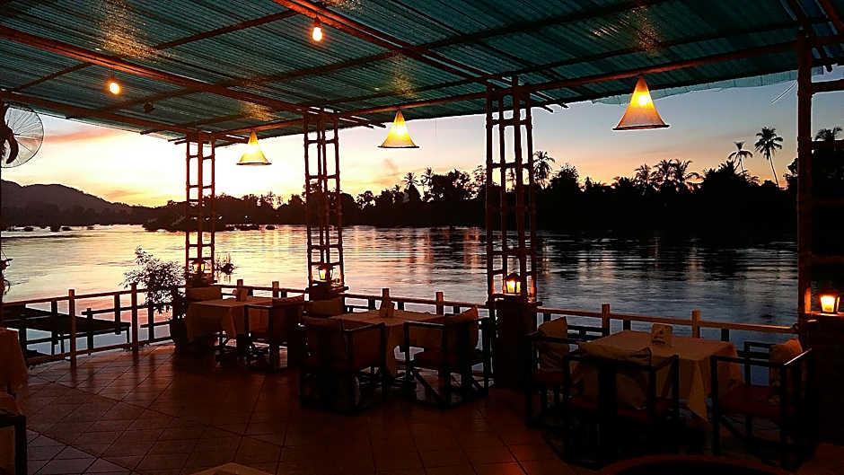 Sala Done Khone Hotel