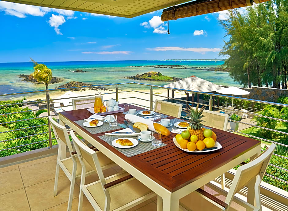 Bon Azur Beachfront Suites & Penthouses by LOV