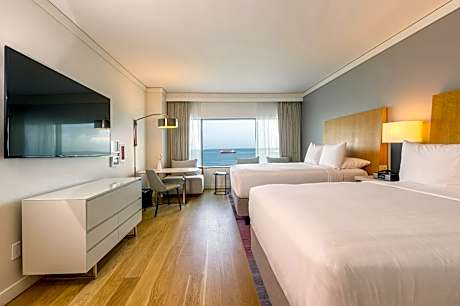 Double Room with Two Double Beds - Club Access