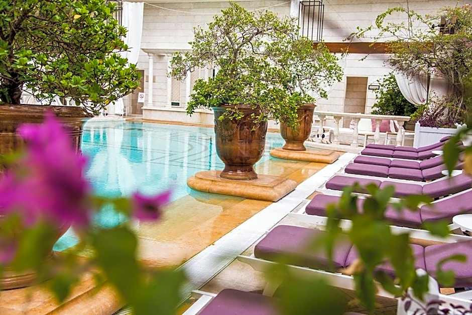 InterContinental Phoenicia Beirut By IHG