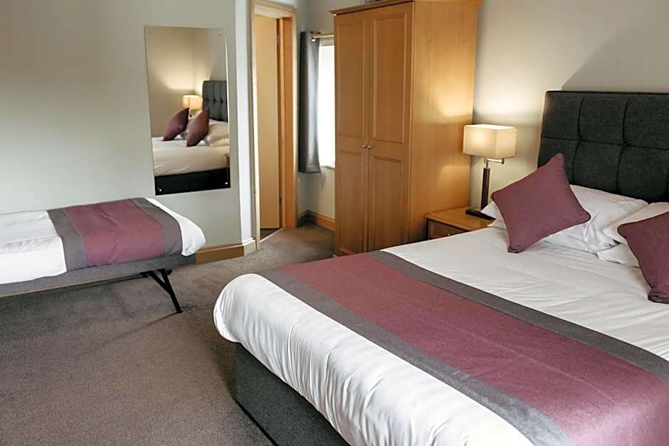 St. Davids Cross Hotel