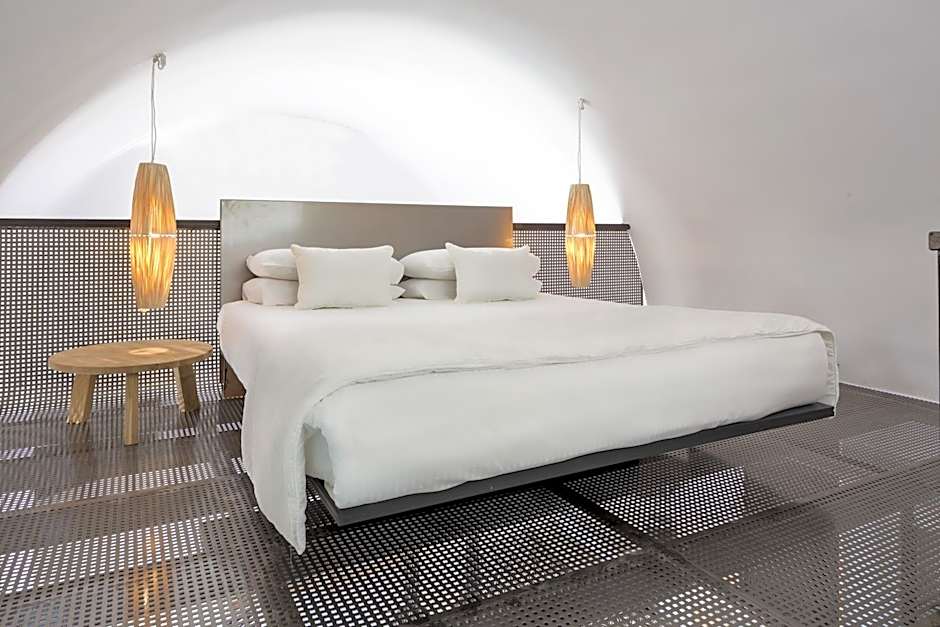 Art Hotel Santorini