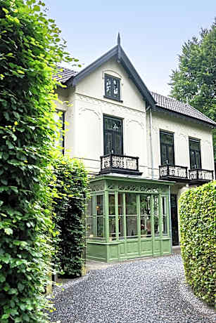 Boutique hotel Villa Trompenberg