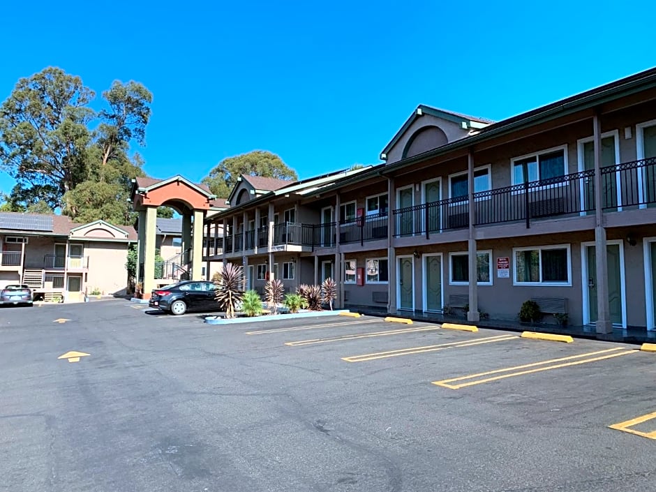 Olive Tree Inn & Suites