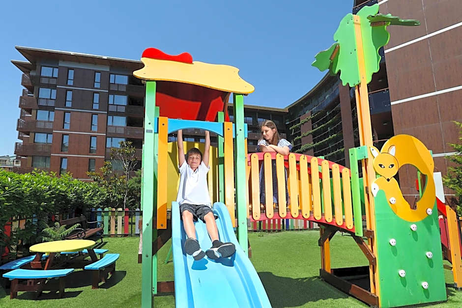 Galeon Residence & SPA