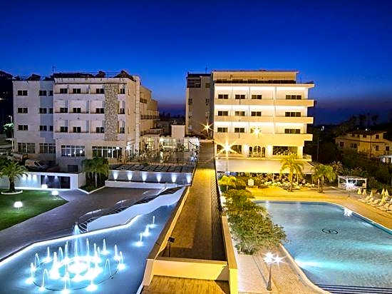 Hotel Santa Lucia Le Sabbie d'Oro