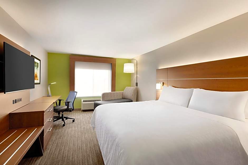 Holiday Inn Express Hotel & Suites Merced By IHG