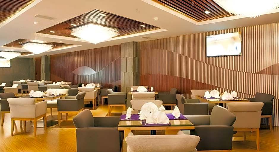 The Iris Signature Hotel and Spa