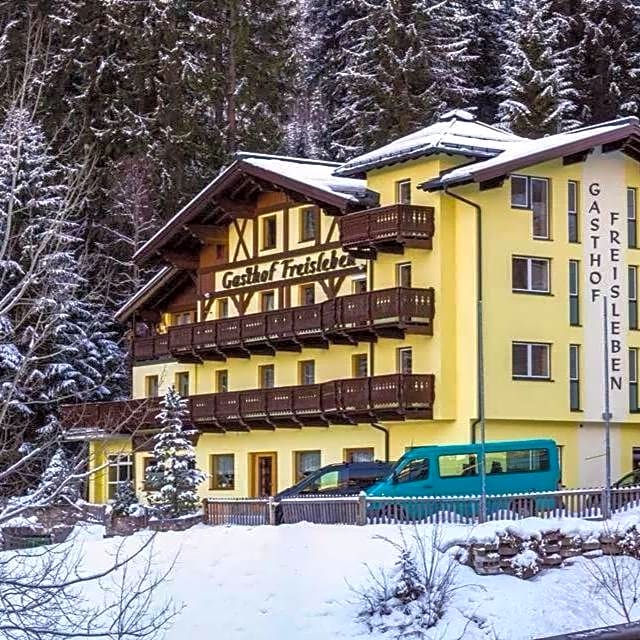 "Quality Hosts Arlberg" Hotel-Gasthof Freisleben