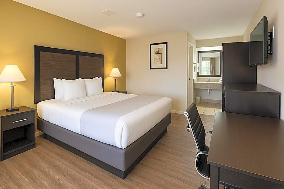 Quality Inn Escondido San Diego North County