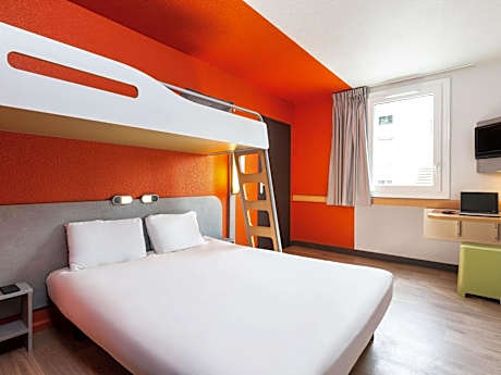 Triple Room with One Double Bed and One Bunk Bed
