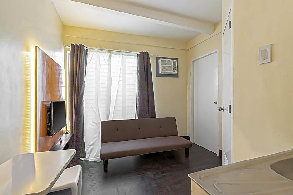Selah Lofts Hotel