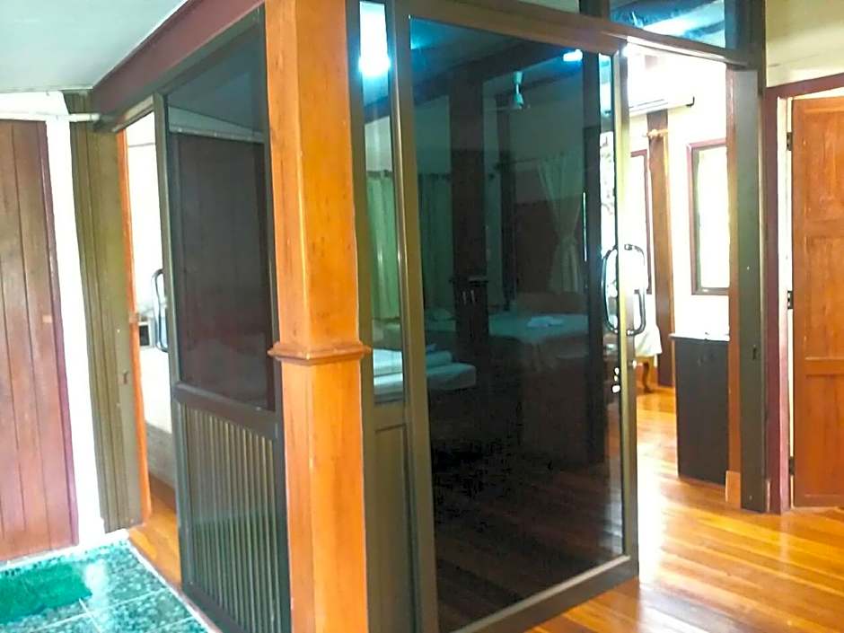 Samnaree Garden House