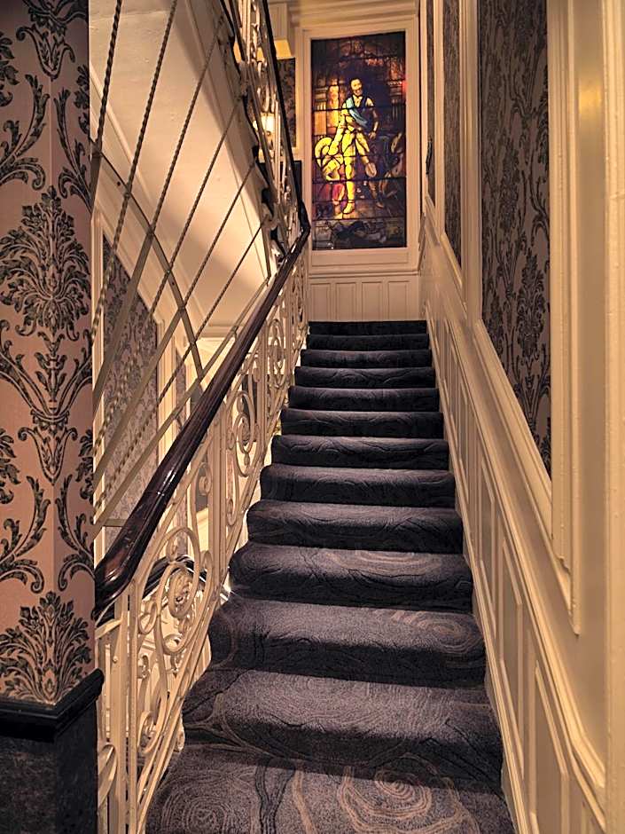 Radisson Blu Hotel, London South Kensington (formerly Vanderbilt)