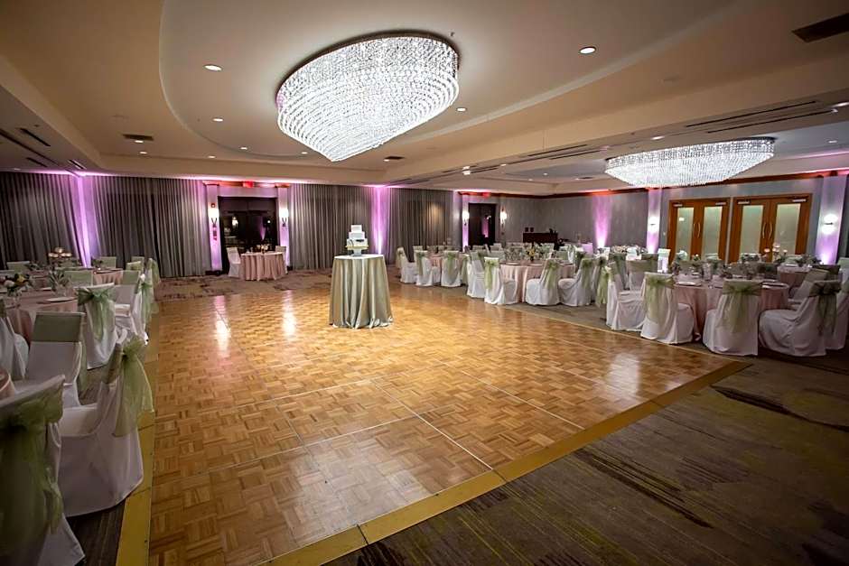 Courtyard by Marriott Hamilton