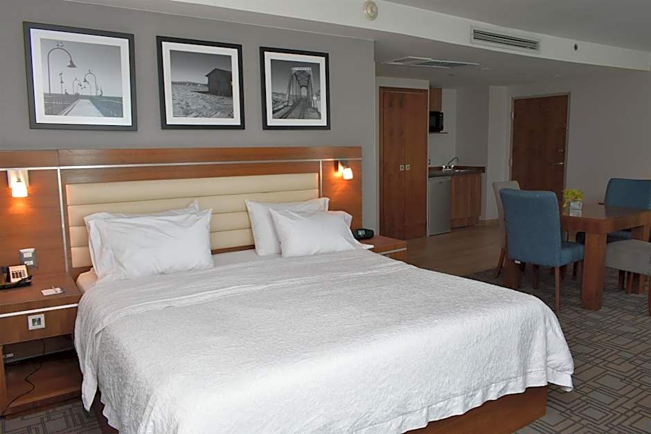 Hampton Inn By Hilton Hermosillo