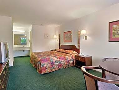 Days Inn by Wyndham Kennesaw