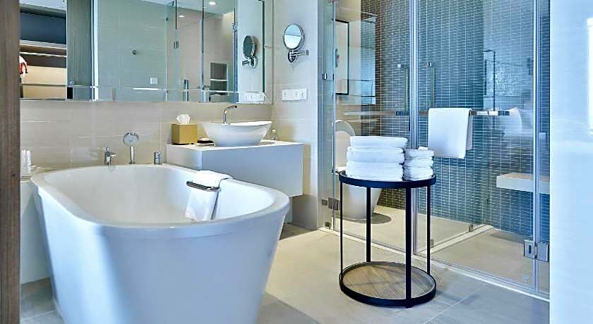 Holiday Inn & Suites Rayong City Centre By IHG