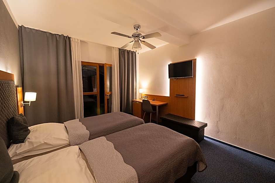 Hotel Rustikal Hustopeče - U Mandloňových sadů