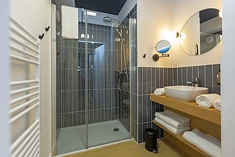 1 BEDROOM APARTMENT FOR 4 PEOPLE