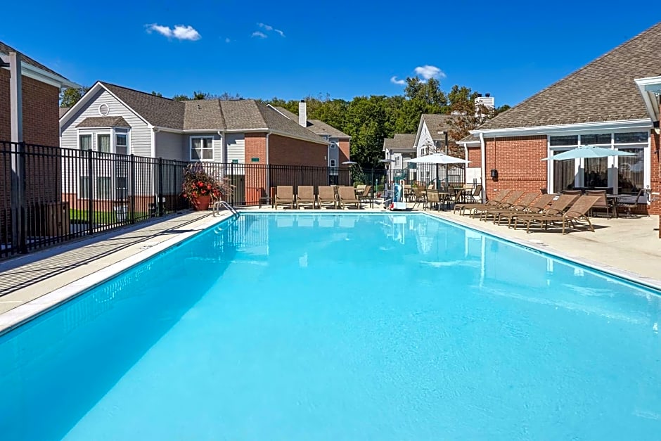 Homewood Suites by Hilton Indianapolis At The Crossing