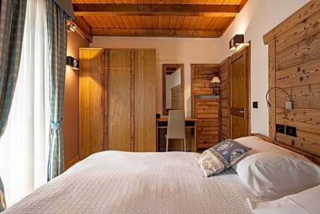 Double or Twin Room with Balcony