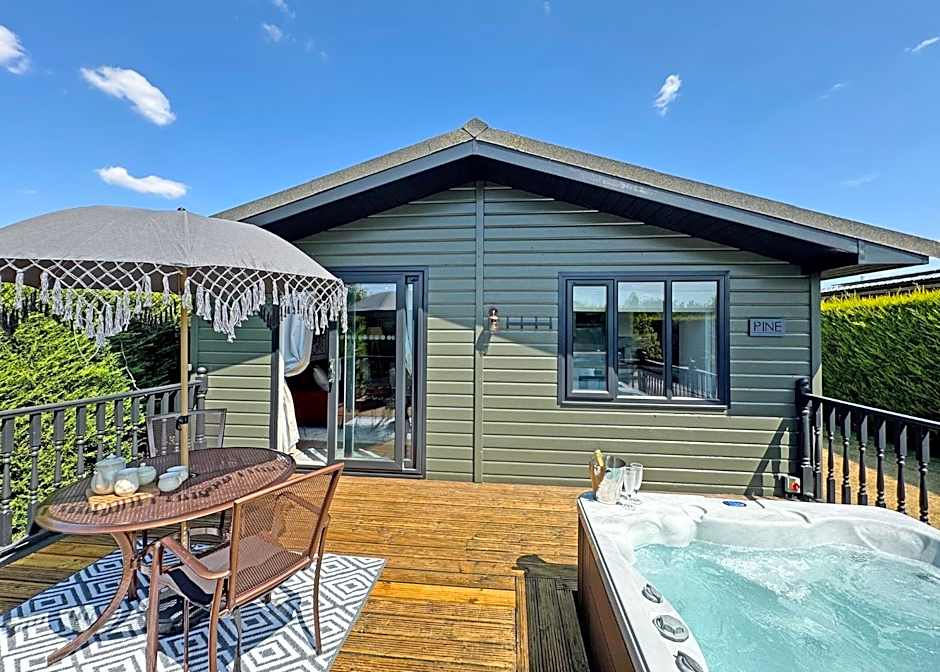 Hollybrook Lodges